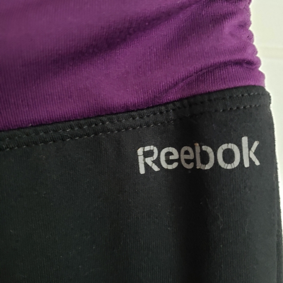 EUC Reebok Yoga Capris - Picture 4 of 4